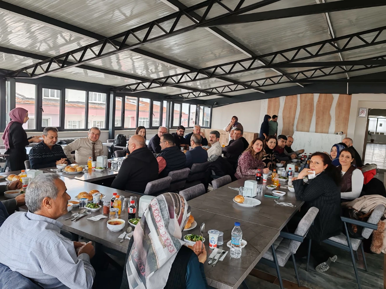 Okul Personelimize Veda Yemeği